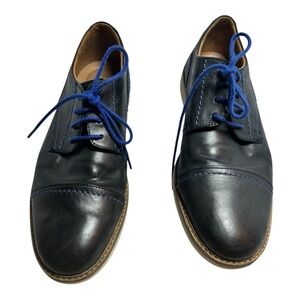 Clarks Leather Oxfords with Blue Stitching & Laces Casual Shoes